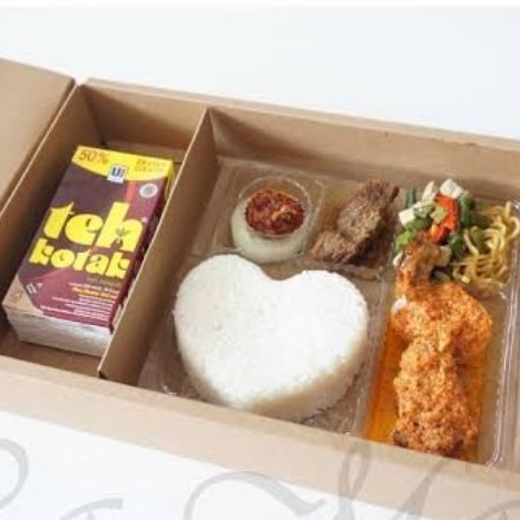 

Nasi Box Kekinian Termurah enak halal free hiasan box