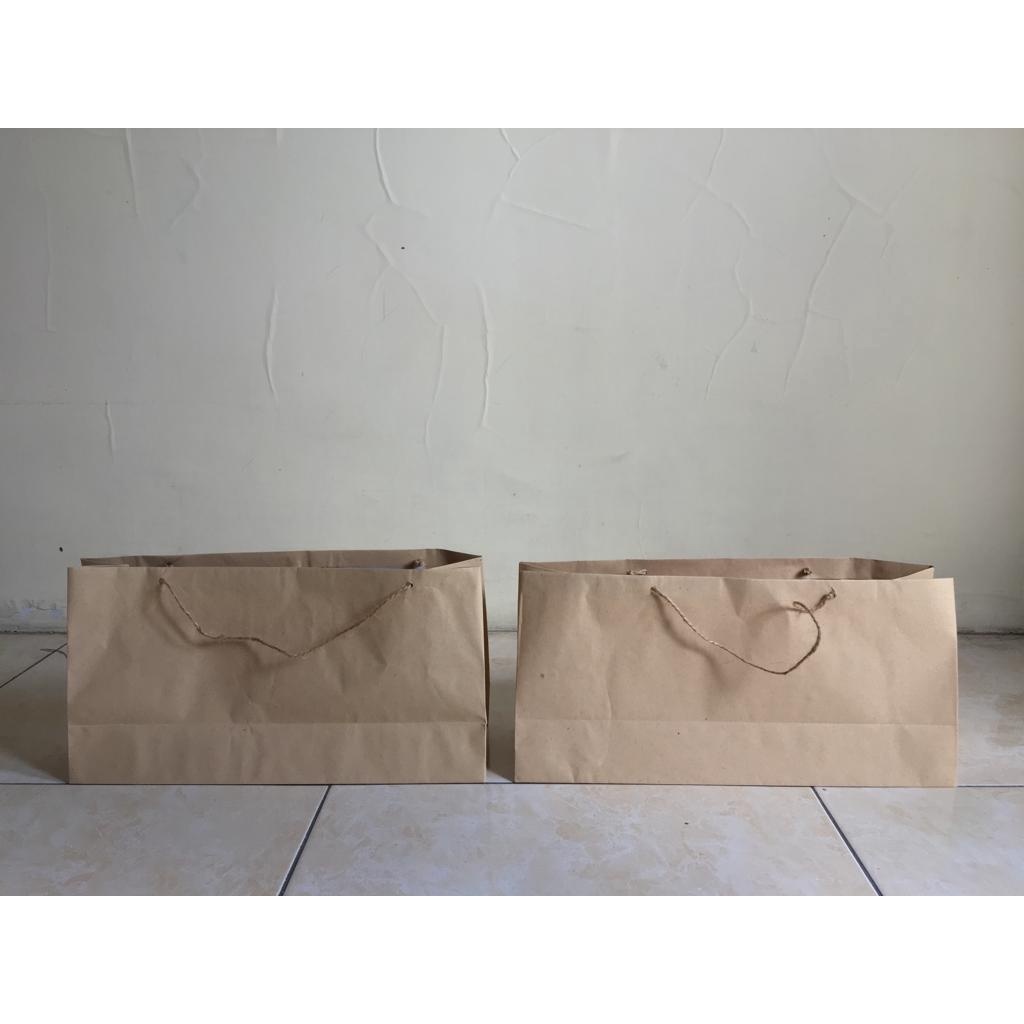 

Paperbag polos coklat murah / paperbag brownies / paperbag roti / paperbag murah / paperbag souvenir kado makanan kue / paperbag malang