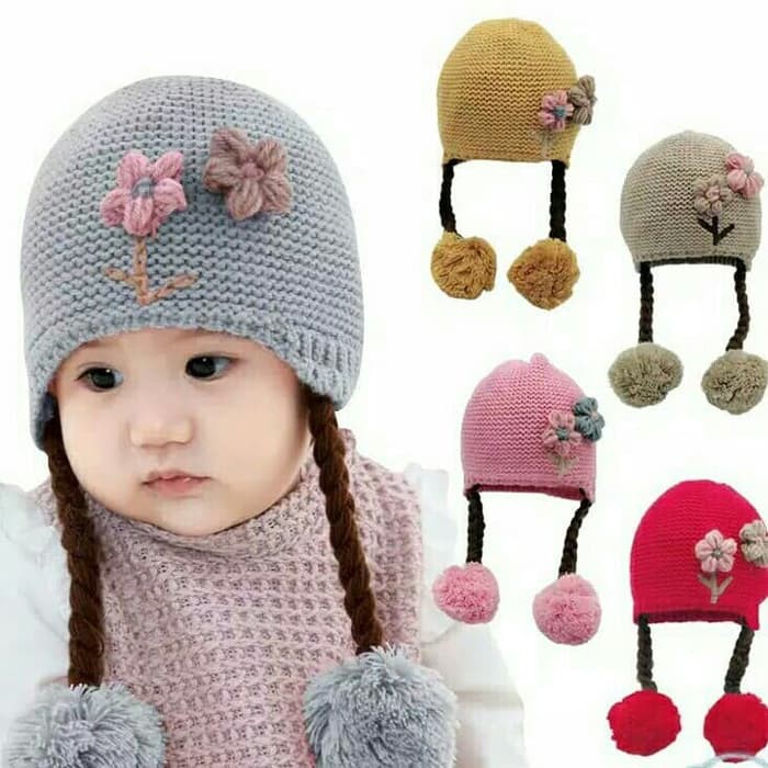 topi rajut dengan hiasan pita kepang untuk anak perempuan