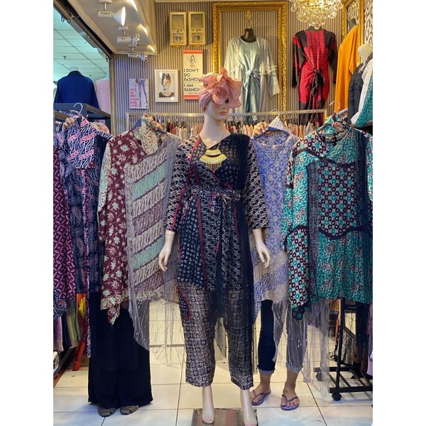 BAJU SETELAN WANITA BATIK VISCOSE SUTRA TERBARU BAJU SETELAN PESTA WANITA KEKINIAN BAJU BUTIK PESTA 