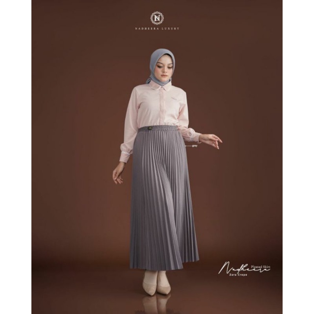 Nadheera Pleated Skirt New By Nadheera Luxury