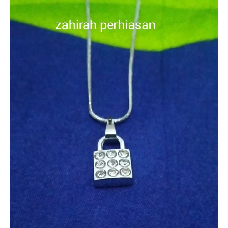 KALUNG WANITA TITANIUM MOTIF LIONTI GEMBOK PERTAMA TITANIUM 123