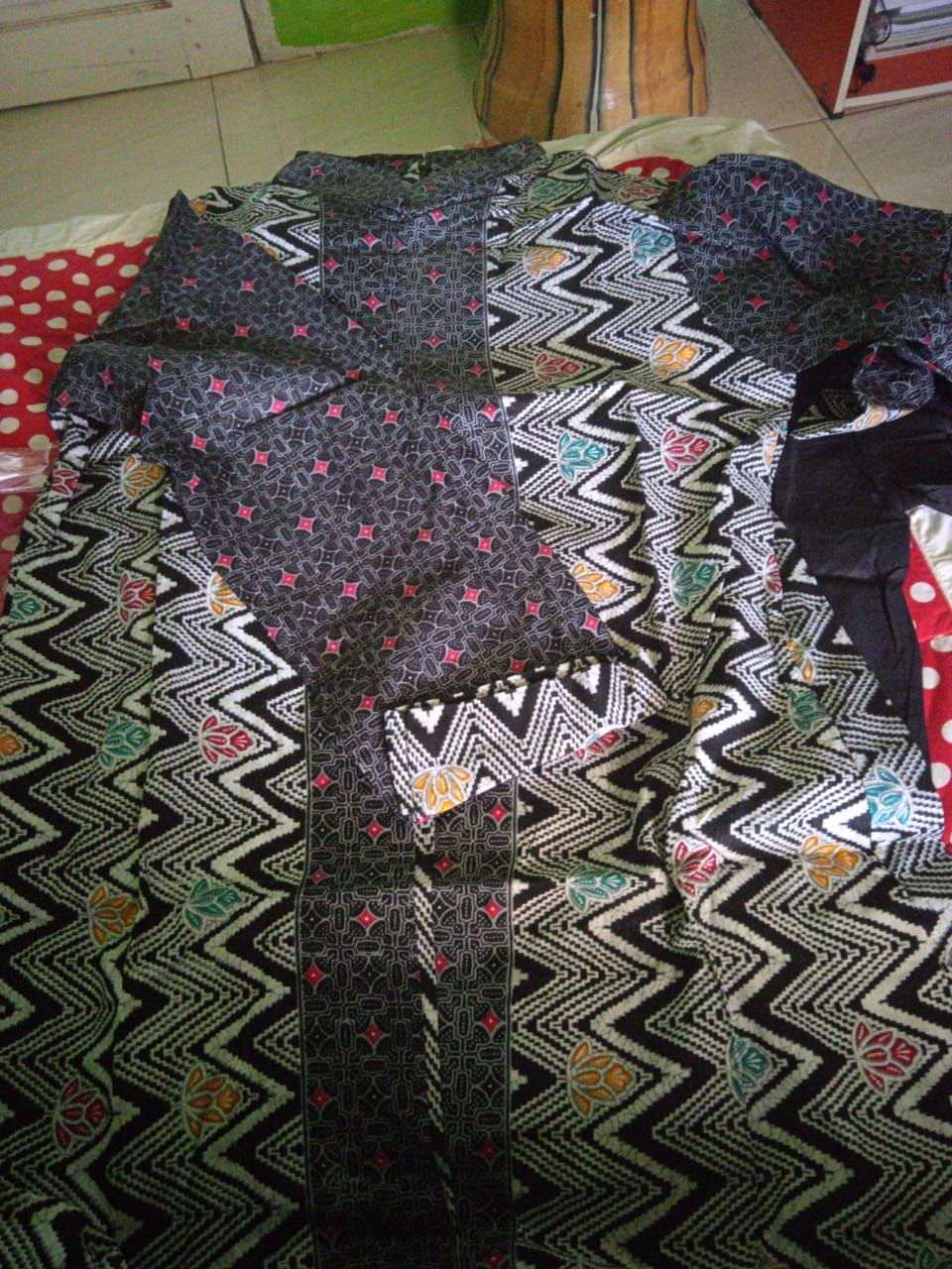 Terlaris Serut Genes Jelita Tunic Navbor Yelbor Whitbor Creambor Tunik Batik Modern Hrb030 Dolbi Dob