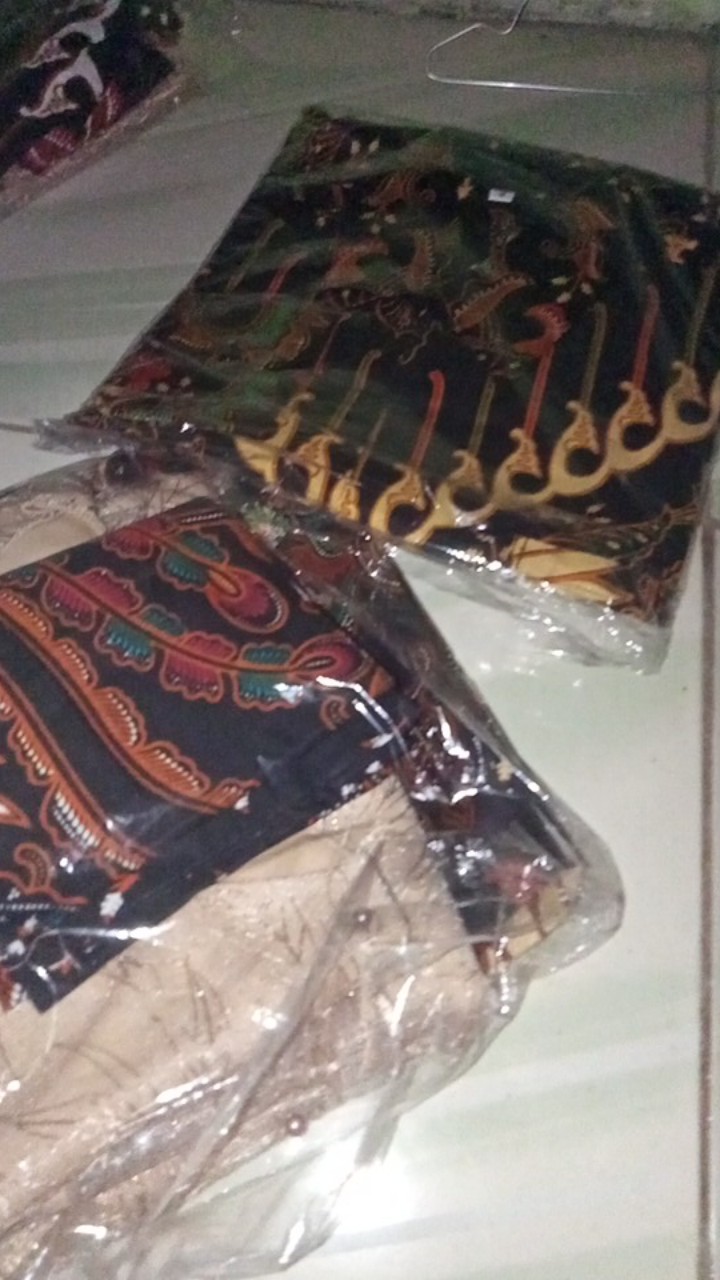 Maura Couple - Sania Ruffle Batik Couple Ori Ndoro Jowi Dnt Garansi Termurah Shopee - Batik Adelia