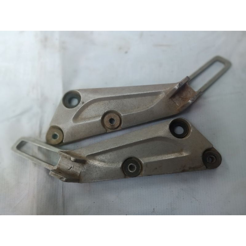Breket Dudukan Step Belakang Honda Supra X lama Supra Fit Lama Original Copotan