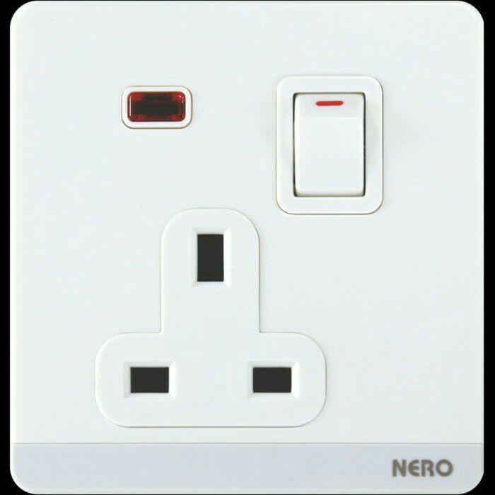Nero Stop Kontak Ac Decora Putih
