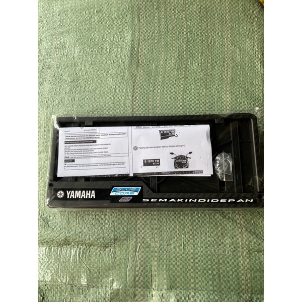 Cover plat nomor yamaha