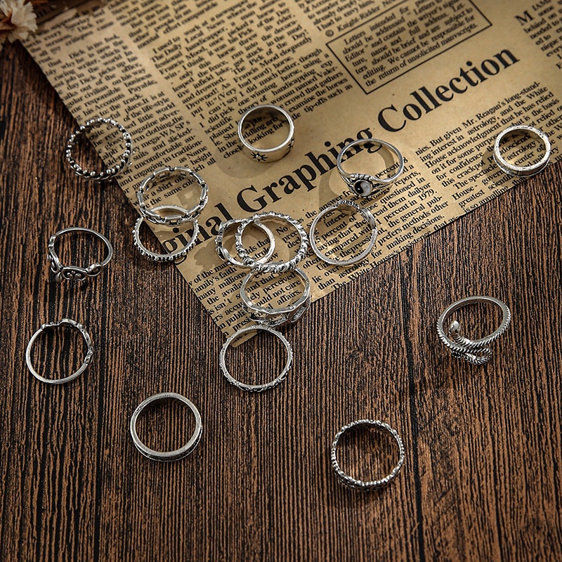 Set Cincin Bentuk Ular Bulan Matahari Bahan Alloy Gaya Retro Untuk Wanita