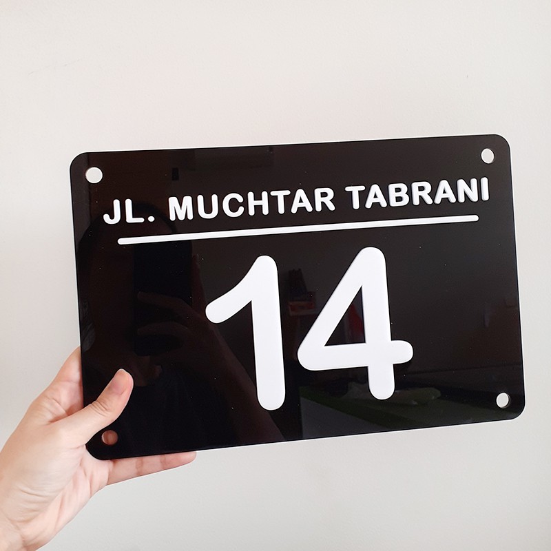 

Nomor Rumah Acrylic 30x20cm