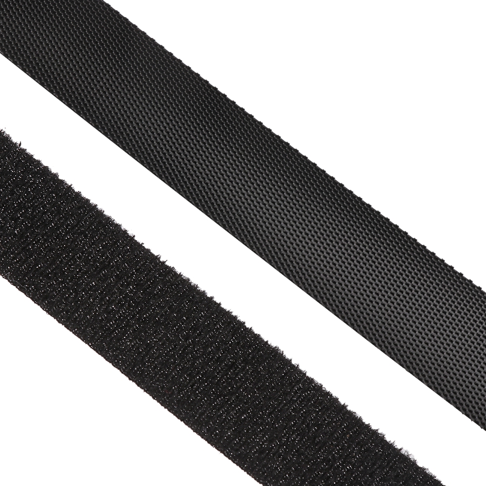 Stiker Tipis Warna Hitam / Putih Ukuran 6 / 8 / 20mm untuk Aksesoris Pakaian DIY