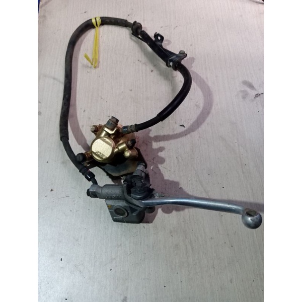 master kaliper rem depan atas revo fit revo fi injeksi blade new original