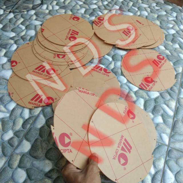 Plafon sangkar bulat kuhsus pleci