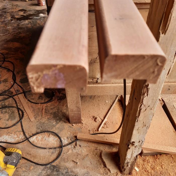 Kayu | Railing Tangga / Relling Kayu Kamper Samarinda Oven Per Meter