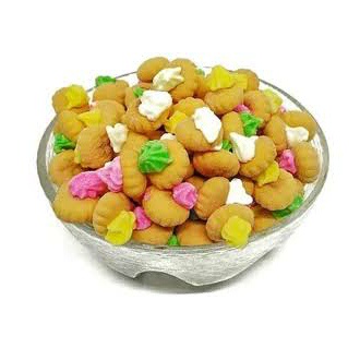 500gr Biscuit Bunga Game Biskuit Game Rose  Biskuit Jadul Biskuit Lebaran Kue Kering Kue Kacang Kue Game Kue Kacang Mak Enak Asli Jember Bolu Jadul Bolu Kering Bolu Kering Jadul Bolu Kering Kiloan Cemilan Snack Pedas Makanan Ringan Terlaris Termurah Free