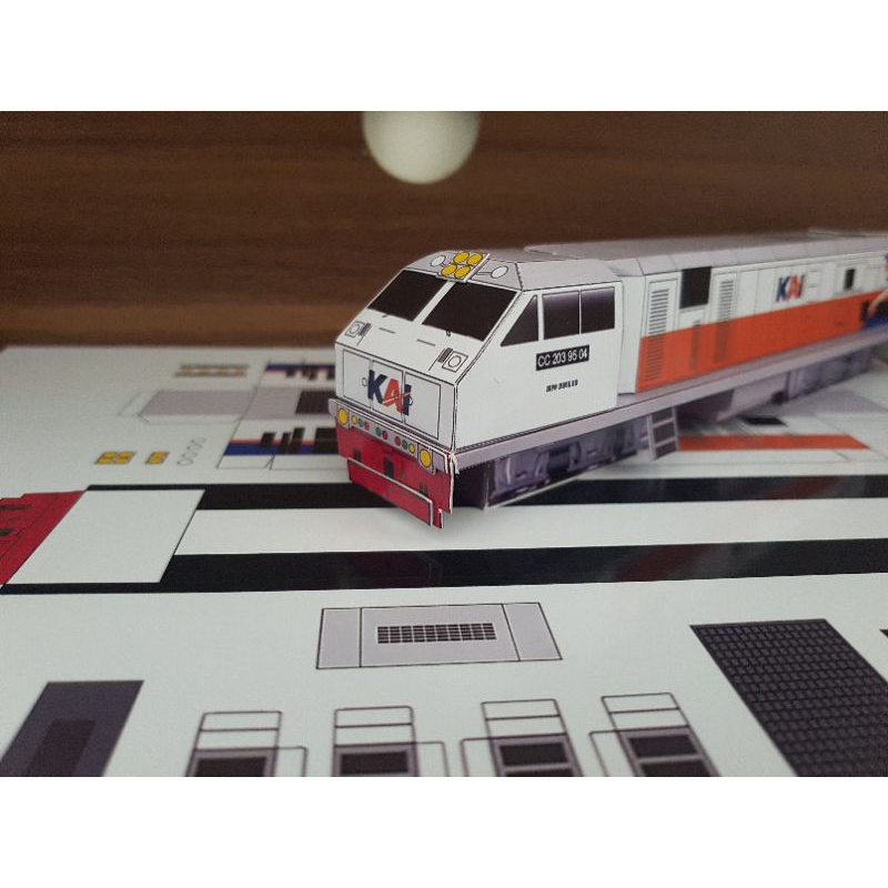 DIY papercraft kertas Kereta api Indonesia cc203