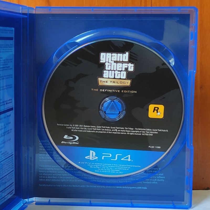 GTA Trilogy The Definitive Edition PS4 Kaset GTA The Trilogy Playstation PS 4 5 CD BD Game Games Grand Theft Auto Trilogy Terbaru GTA 1 2 3 4 5 PS4 PS5 region 3 reg asia
