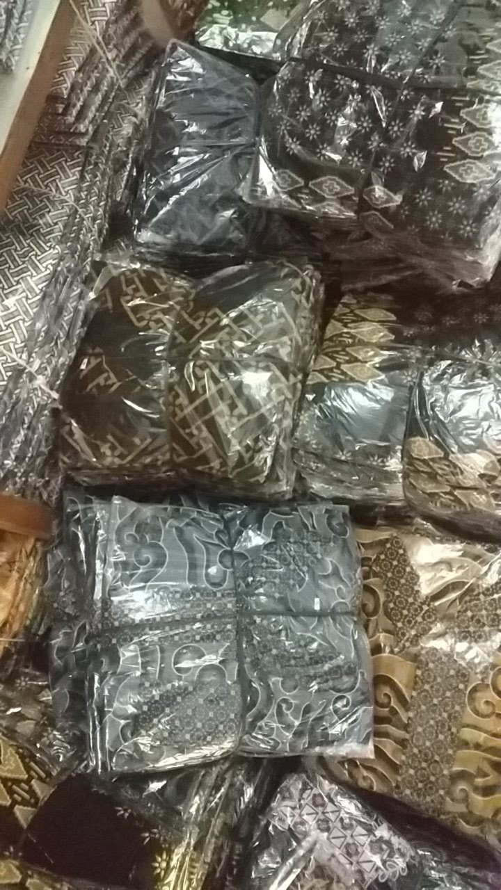 Kemeja Batik Pria Lengan Panjang Size M L Xl Xxl Bswart Hrb026 Batikshogan