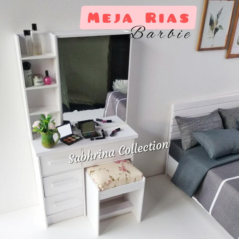 Mainan Meja Rias Perabotan Boneka/Action Figure