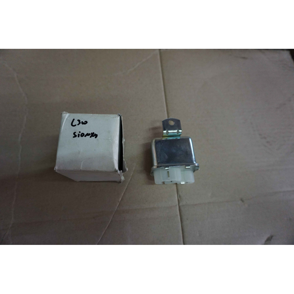 Relay Starter 12V Mitsubishi L300 Diesel merk Denso 056700-5440