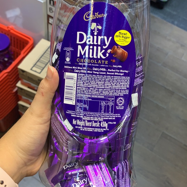 Cadbury dairy milk isi 100pcs