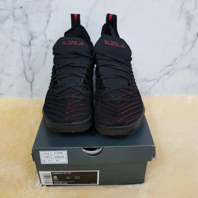 Sepatu Nike Lebron 16 Bred
Premium