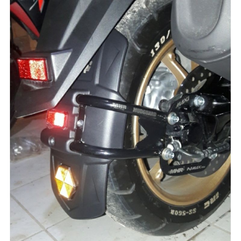 Mudguard / spakbor penahan lumpur new nmax 2020 2021 MHR