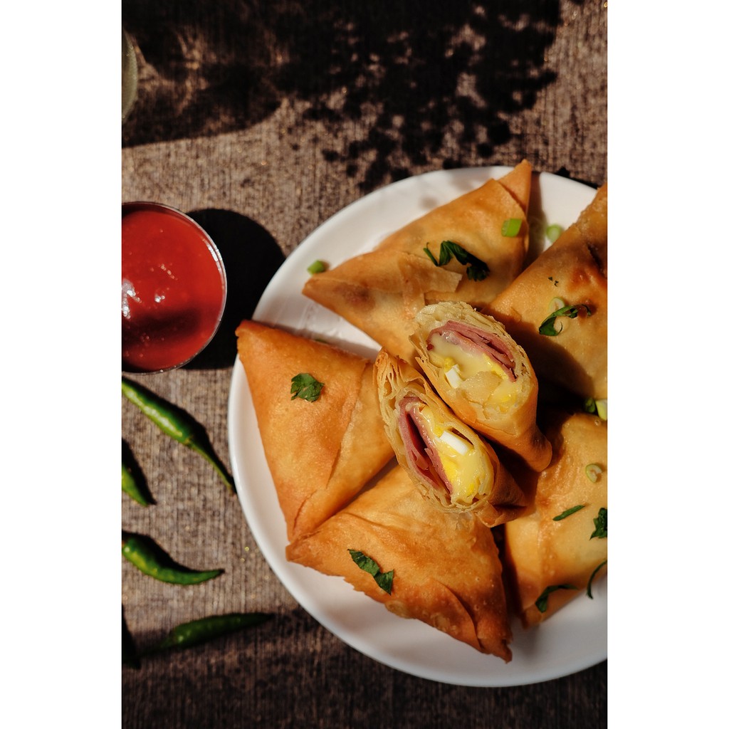 

Samosa Cheese with Smoked Beef