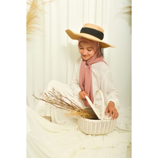 Hijab Segi Empat Alev Square Polycotton Dusty Pink