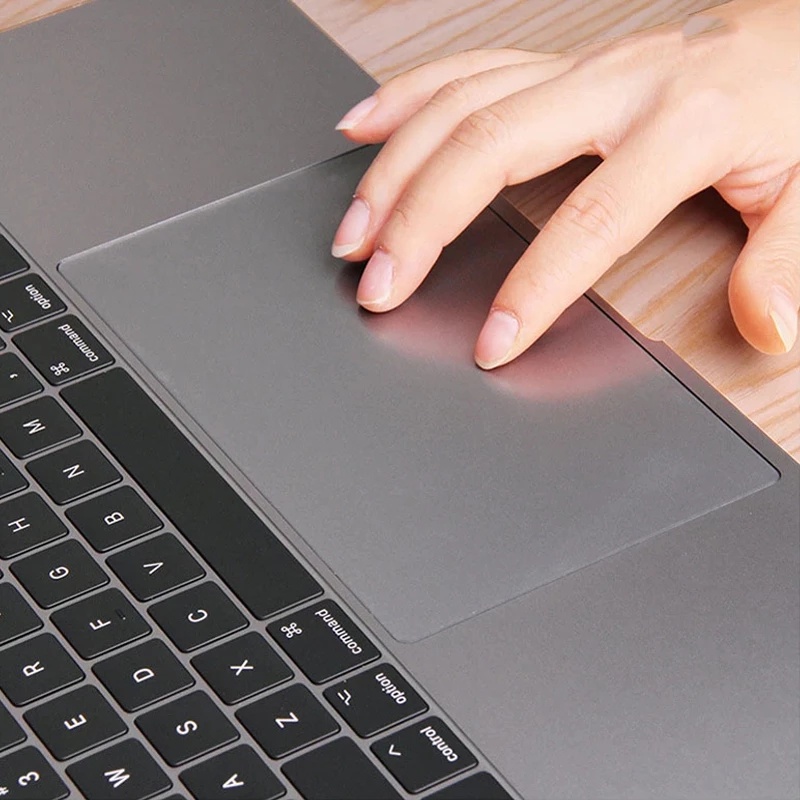1 Pc Stiker Pelindung Layar Touchpad anti Gores Tahan Air Untuk Macbook