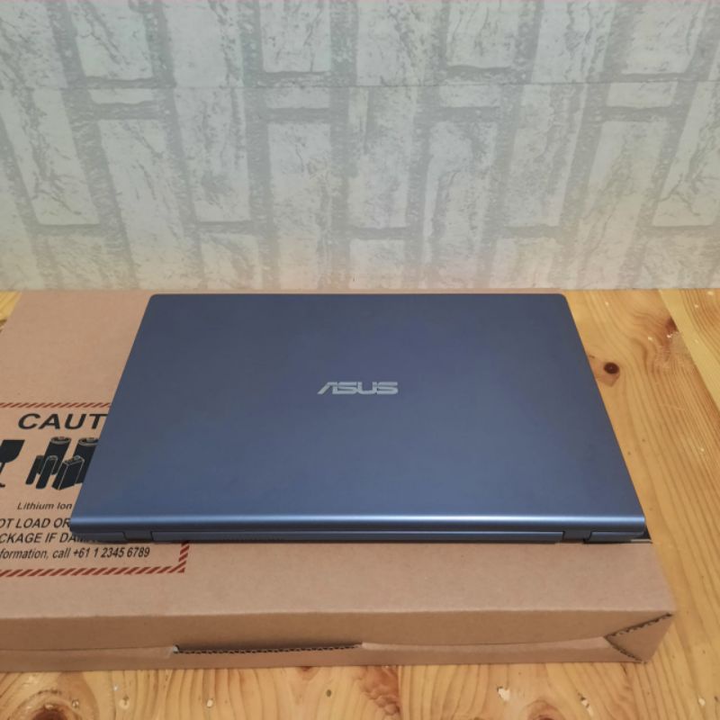 Laptop Asus VivoBook X409DA Amd Ryzen 3 - 3200U Ram 8GB/HDD 1TB Amd Radeon Vega 3 Graphics