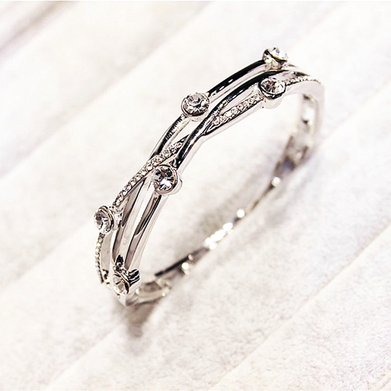 Gelang Titanium Premium Berlian Silang Lapis Emas 18K Wanita Anti Karat Korea Bangle-3