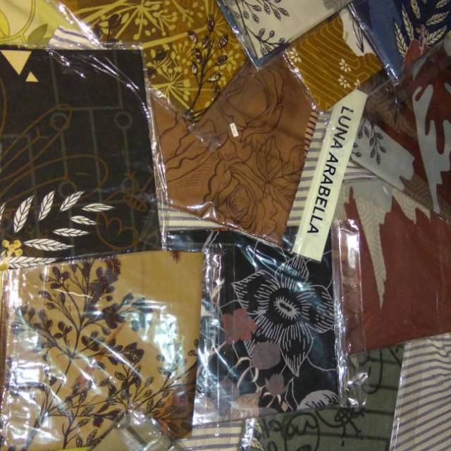 Jilbab motif syar i