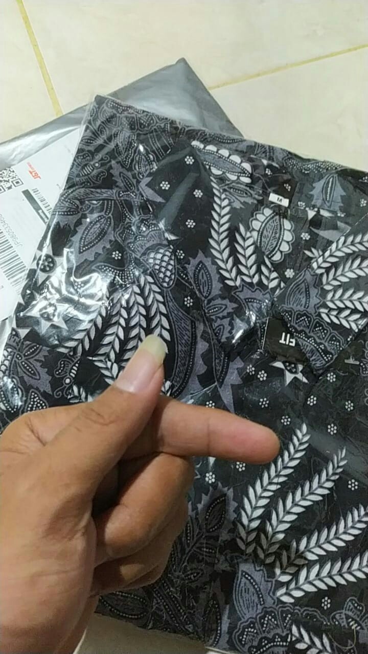 Baju Batik Pria Slimfit & Alisan Slimfit Lengan Panjang Farisa Jaya Batik Premium