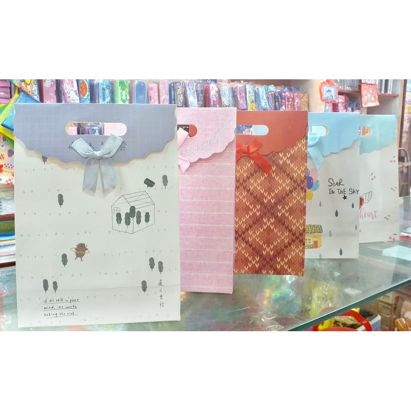 

3 PCS Paper Bag Pita Kecil