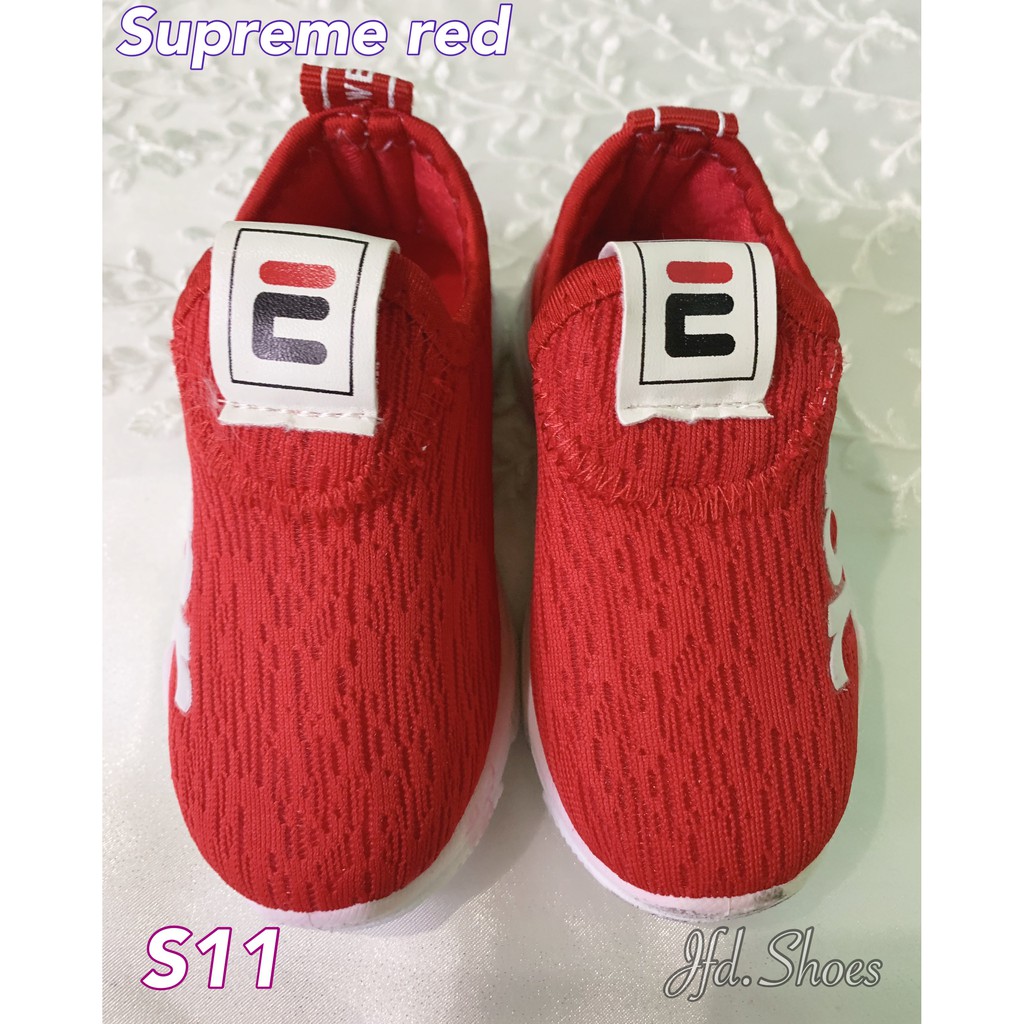 Sepatu anak Supreme Sepatu supreme sneaker anak size 23, 24,26,27