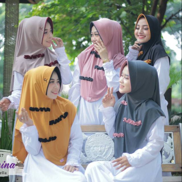 Hijab Abika Bergo SANDRINA Original New by Abika