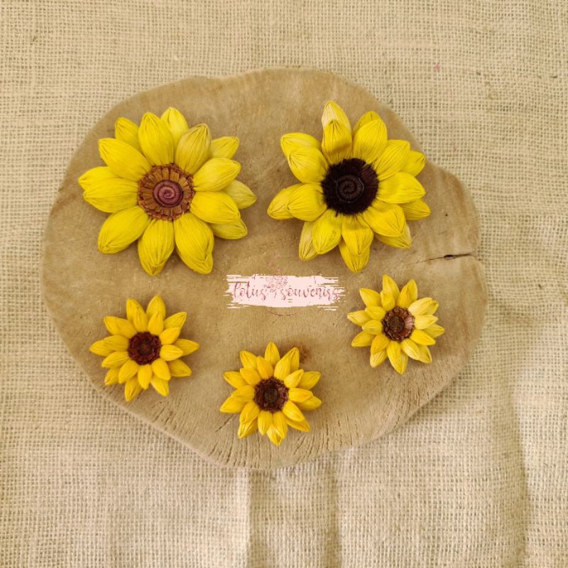 Bunga klobot matahari | Bunga klobot jagung | Bunga artificial | bunga klobot | Bunga mahar