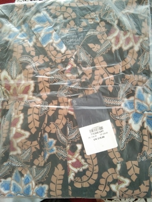 Freypv 7785 Slimfit Long Batik Black Floral Gold  M-xl Kemeja Batik