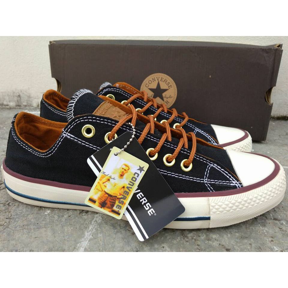 Sepatu converse outlet original coklat