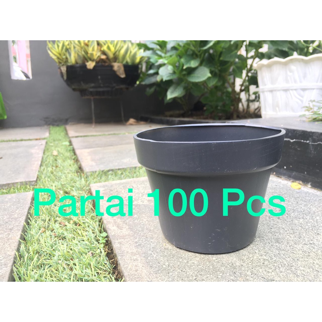 Pot Plastik/Pot 12 cm isi 100 pcs