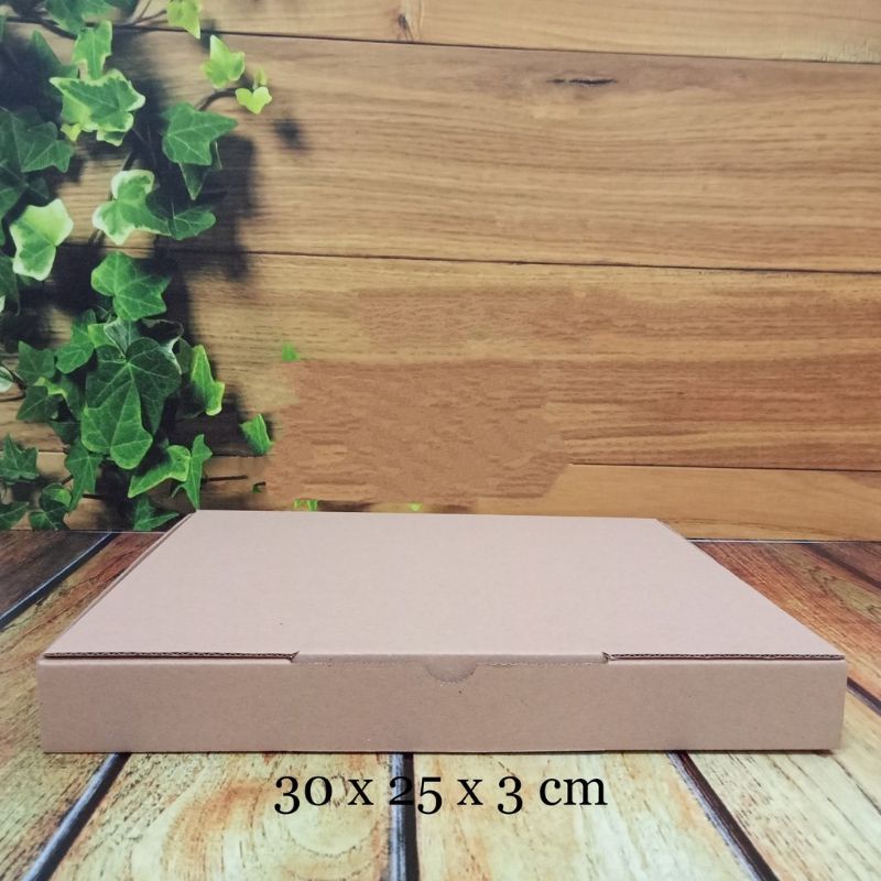 

kardus/box 30x25x3cm....die cut