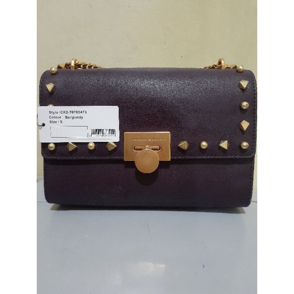 tas selempang charles&keith