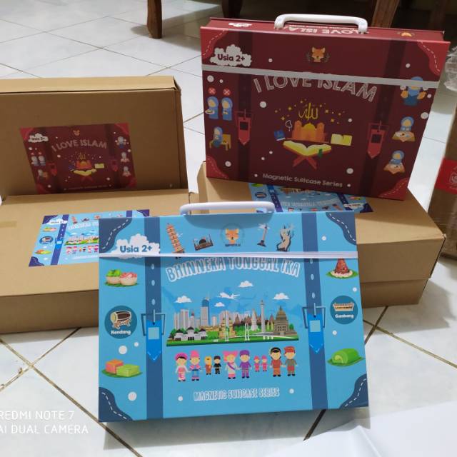 

Suitcas bhineka tunggal Ika