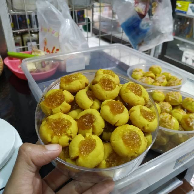 

Nastar Selai diAtas 250 gram