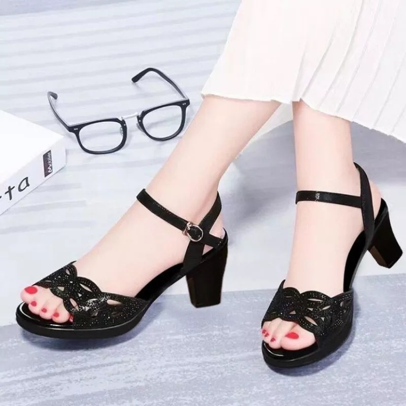 sandal heels wanita gliter bunga