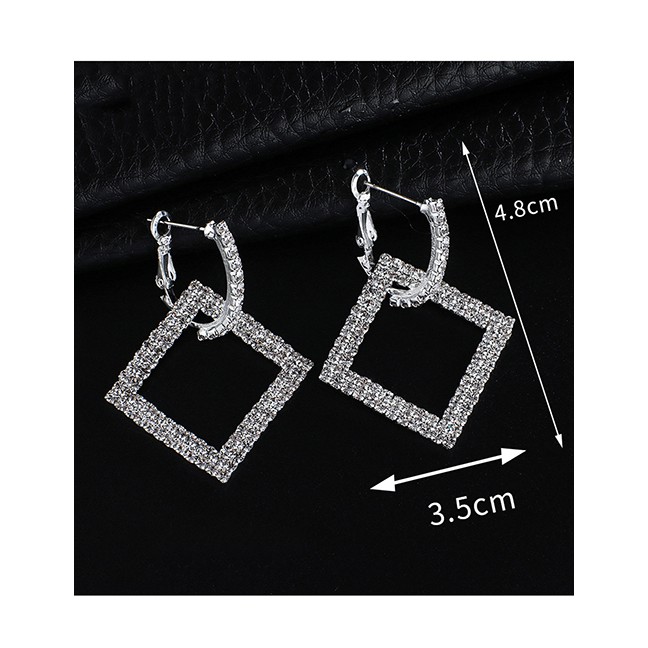 LRC Anting Tusuk Fashion Diamond 925 Silver Studded Diamond Star Earrings F92182