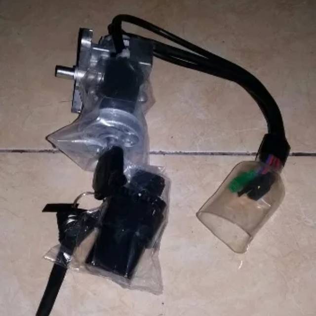 Kunci kontak set Fino fi plus remote