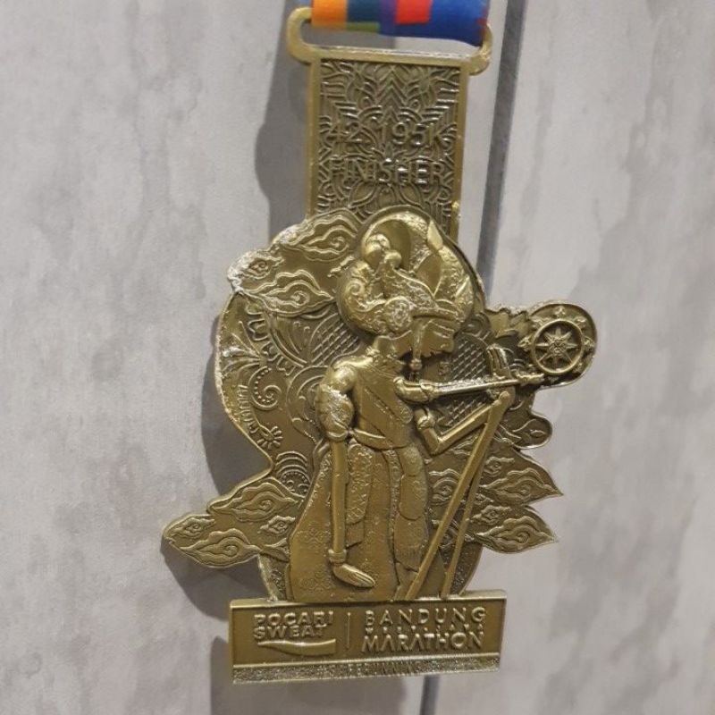 Medali FM 42.195K Pocari Sweat Bandung 2018