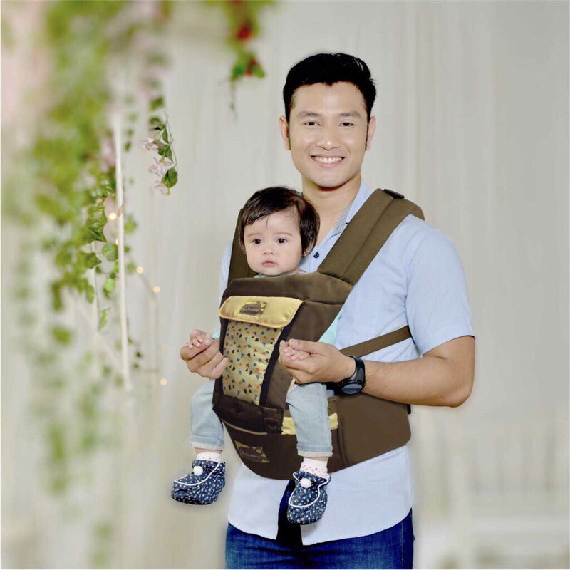 Gendongan Bayi Hipseat / Duduk / Depan Snobby 6 Posisi + Aplikasi Terazo TPG 2146 (Warna Coklat)