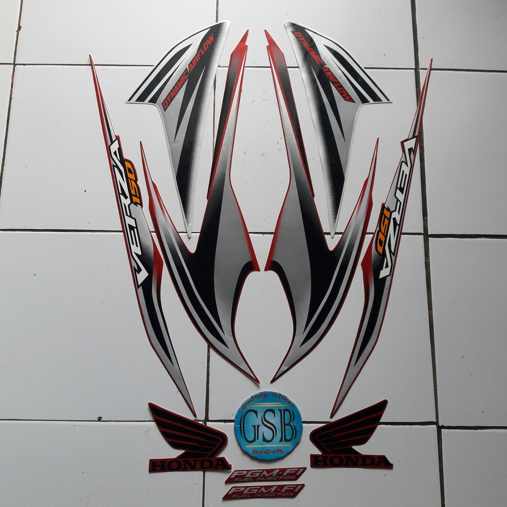 stiker motor honda Verza 2013 merah-silver